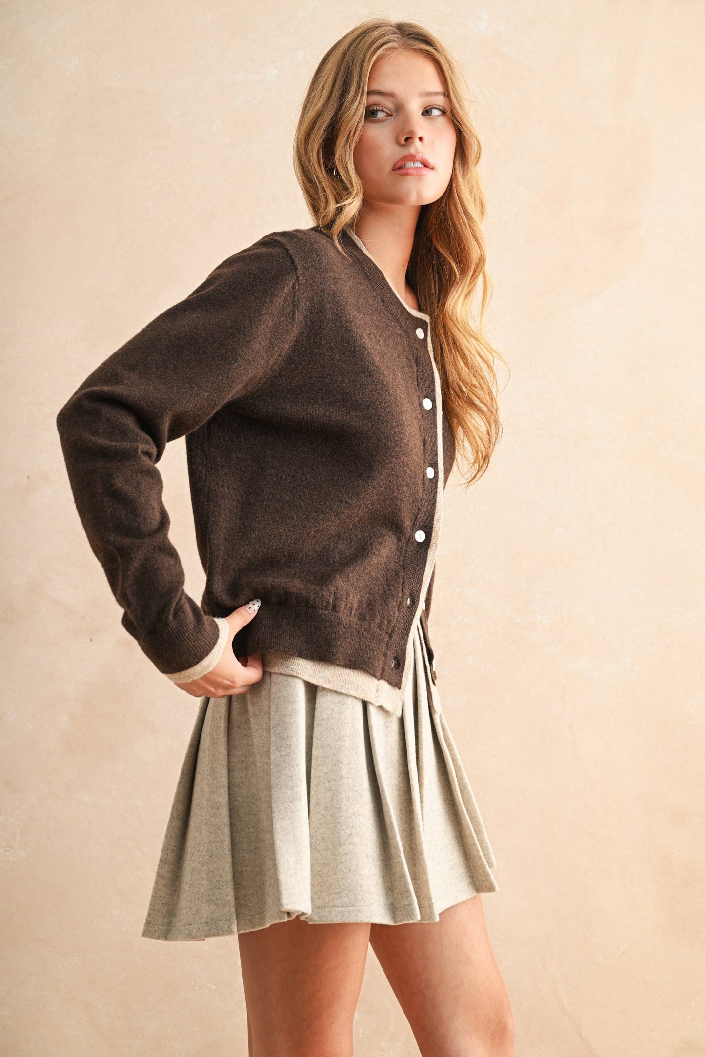 MIOU MUSE - Color Contrast Cardigan