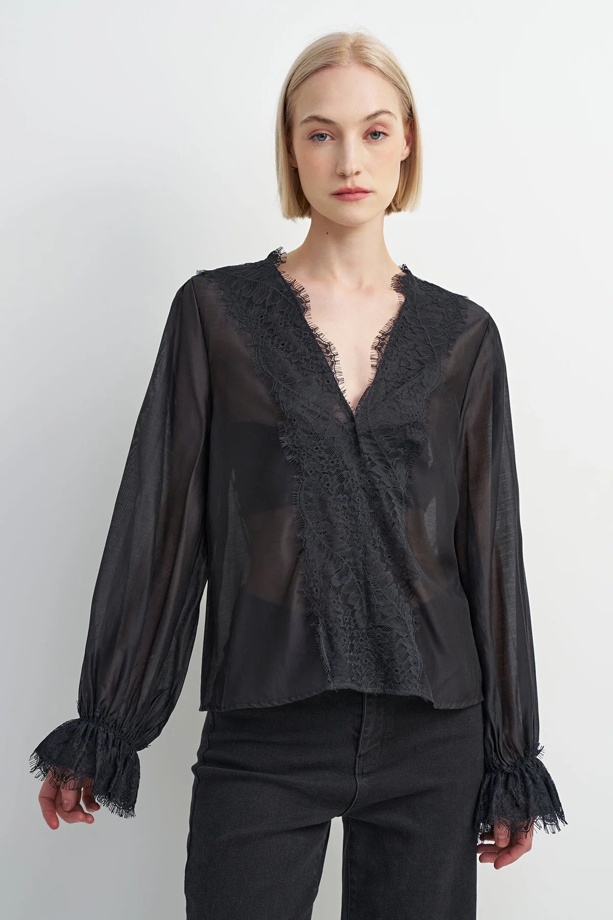 Astrid Harlow Blouse