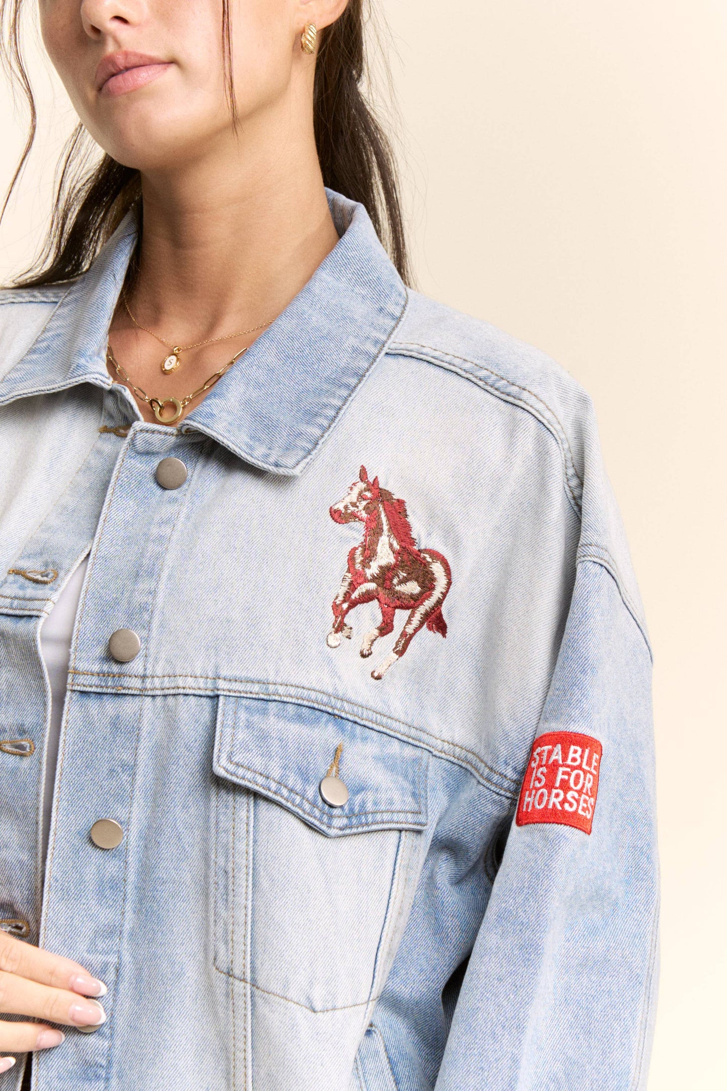 Davi & Dani - EMBROIDERED WESTERN DENIM TRUCKER JACKET