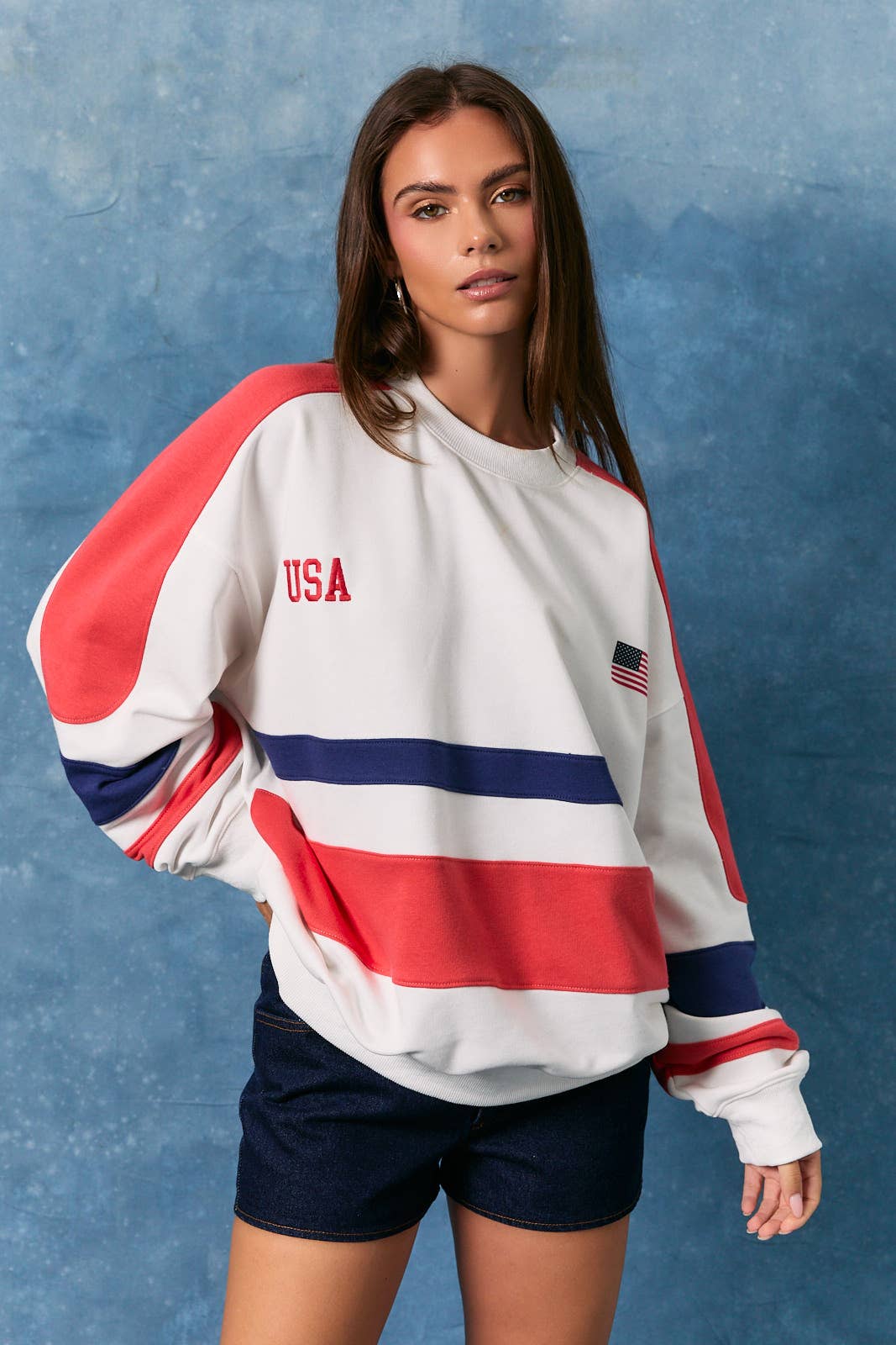 LE LIS - LONG SLEEVE CREW NECK COLOR BLOCK OVERSIZED SWEATSHIRT