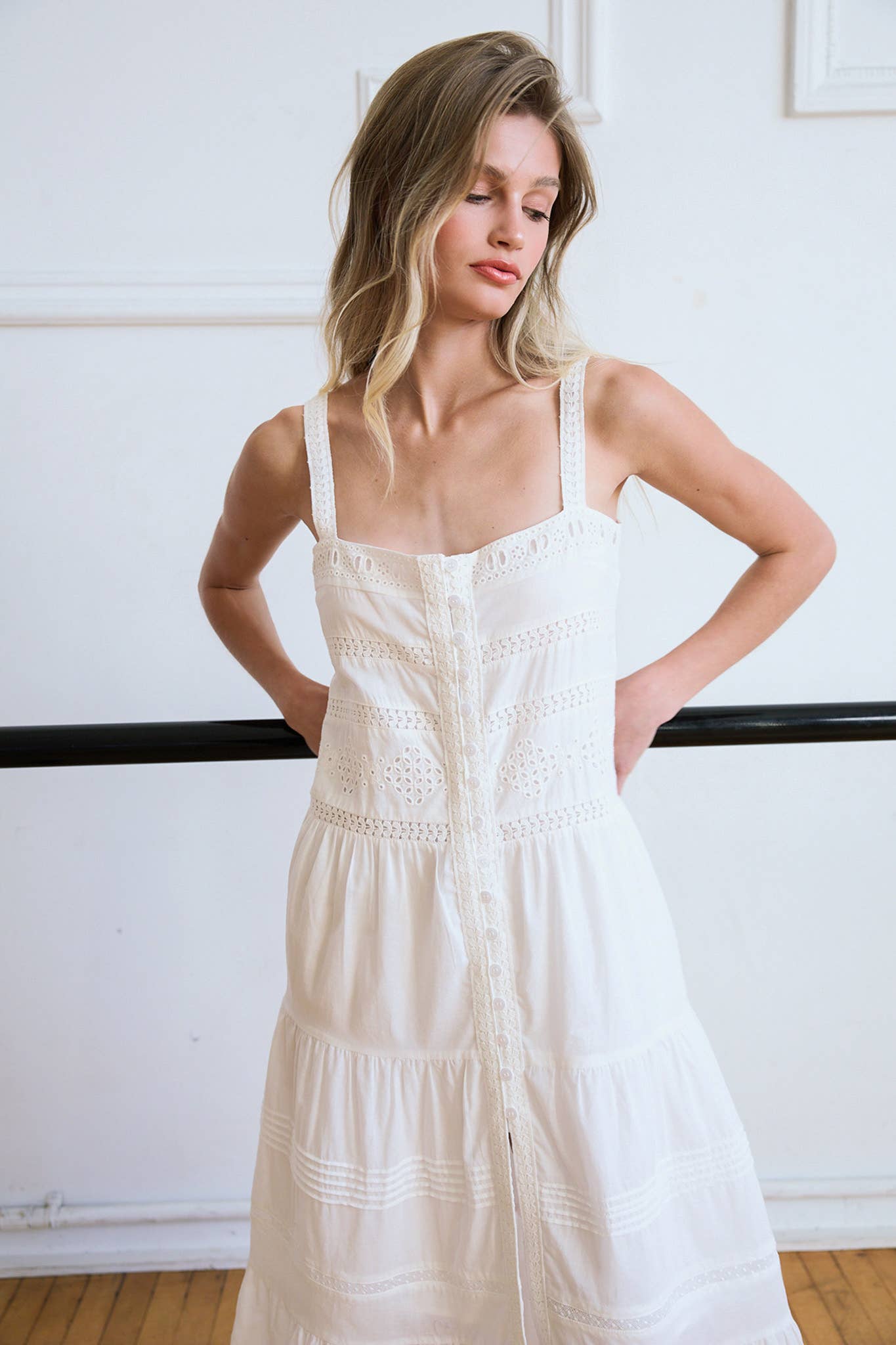RAISONNEL - Romantic Tiered Woven Maxi with Lace Trim