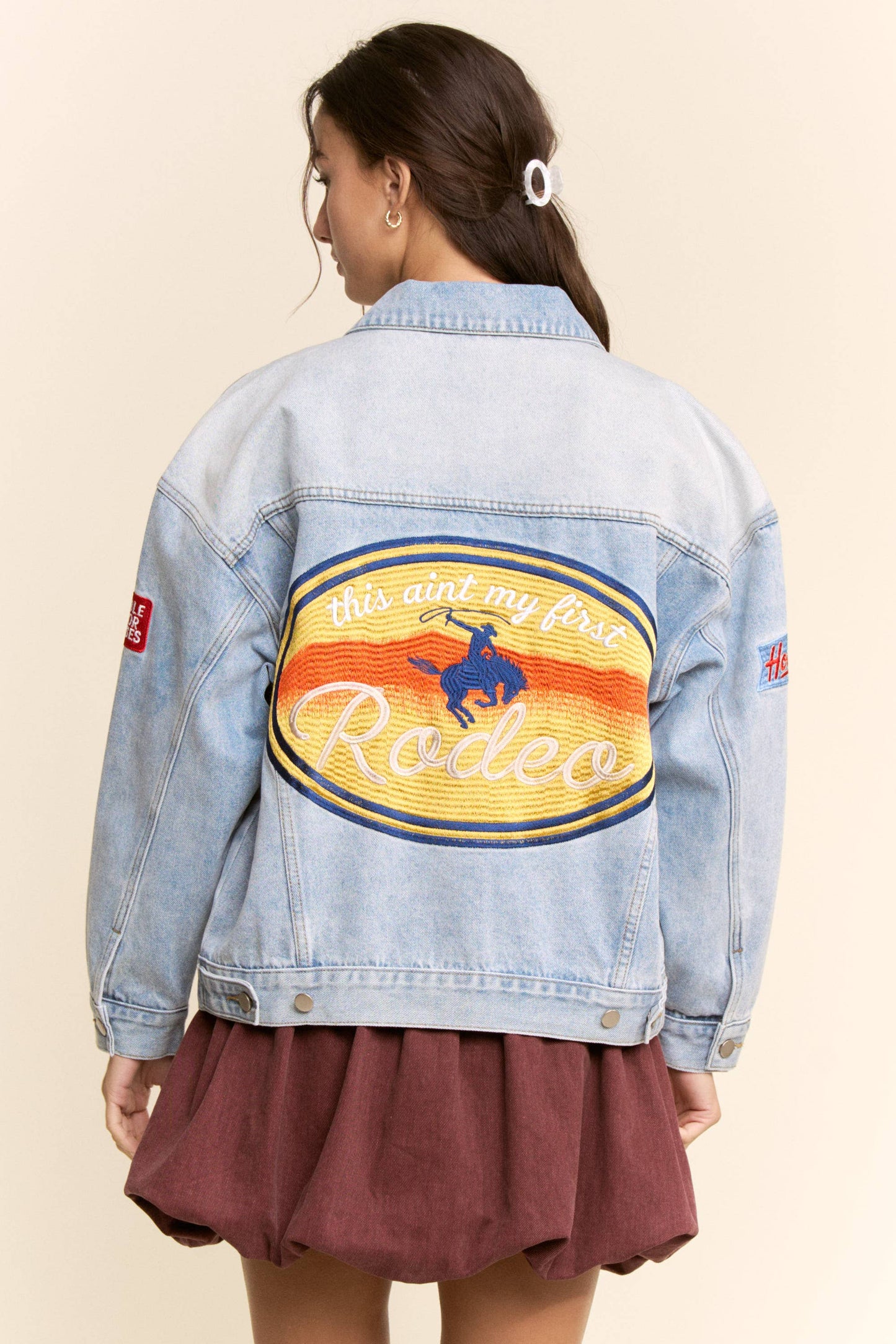 Davi & Dani - EMBROIDERED WESTERN DENIM TRUCKER JACKET