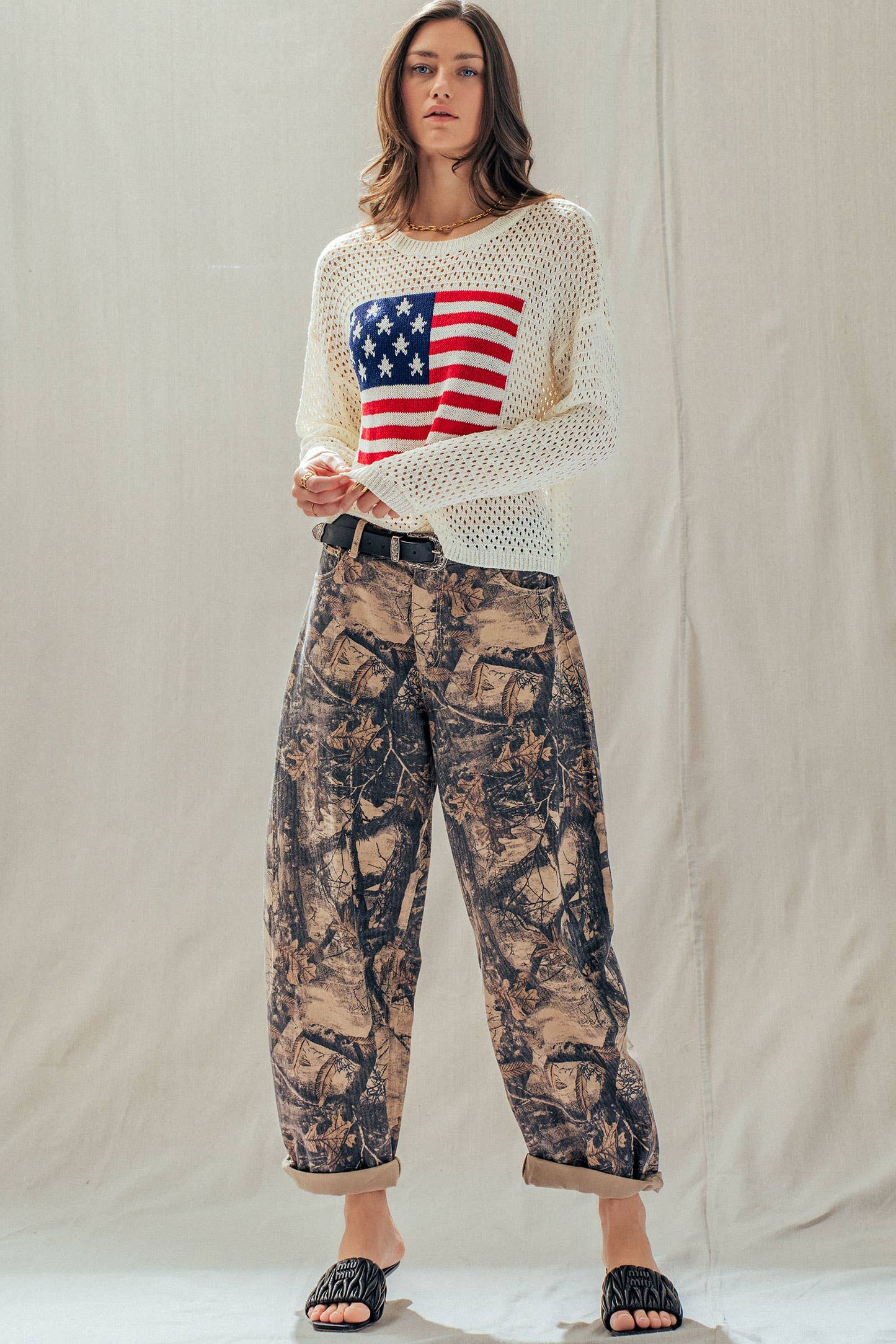 Urban Daizy - Patriotic American Flag Open Knit Sweater