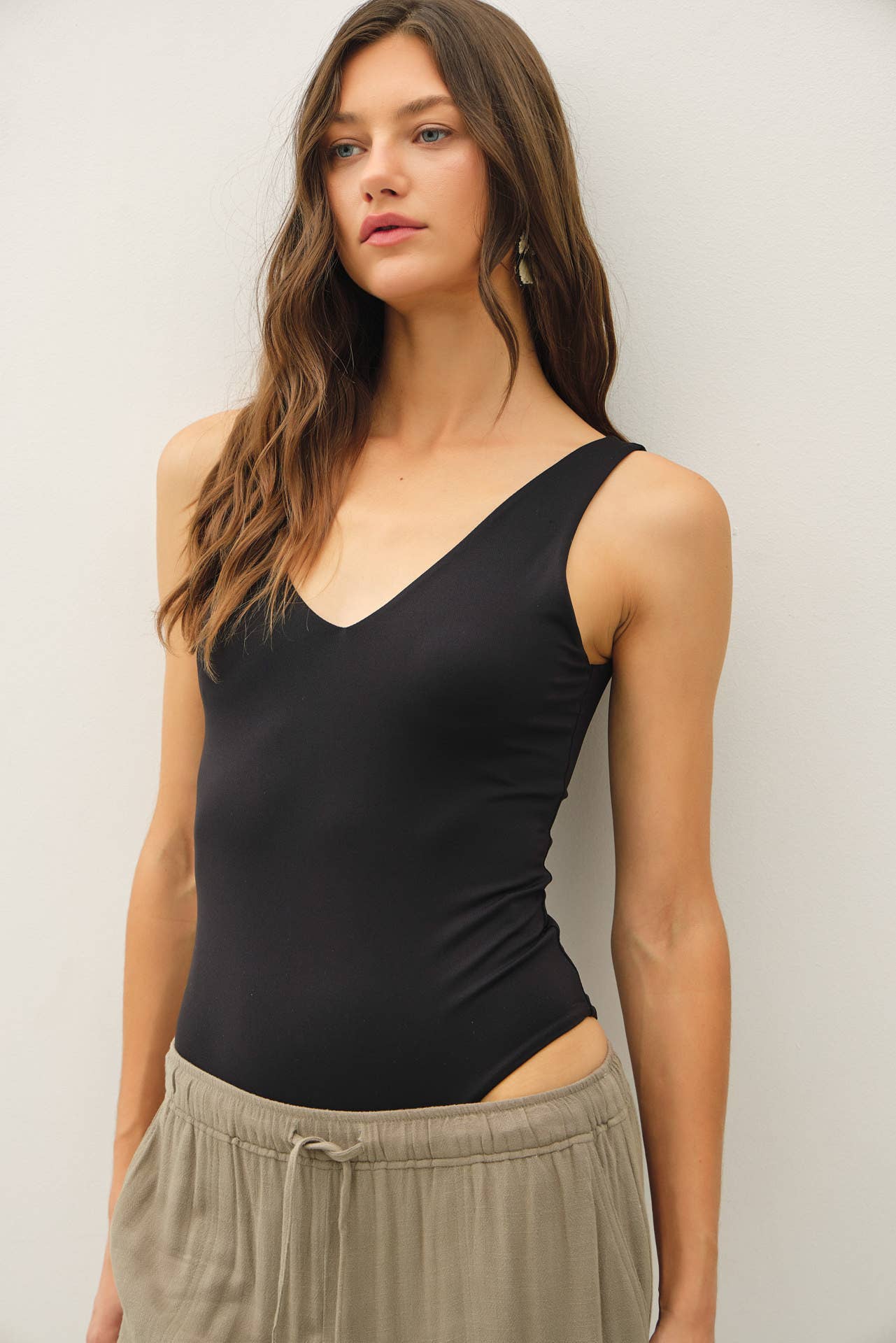 Be Cool - [SILKY MATTE] BASIC V-NECKLINE TANK BODYSUIT