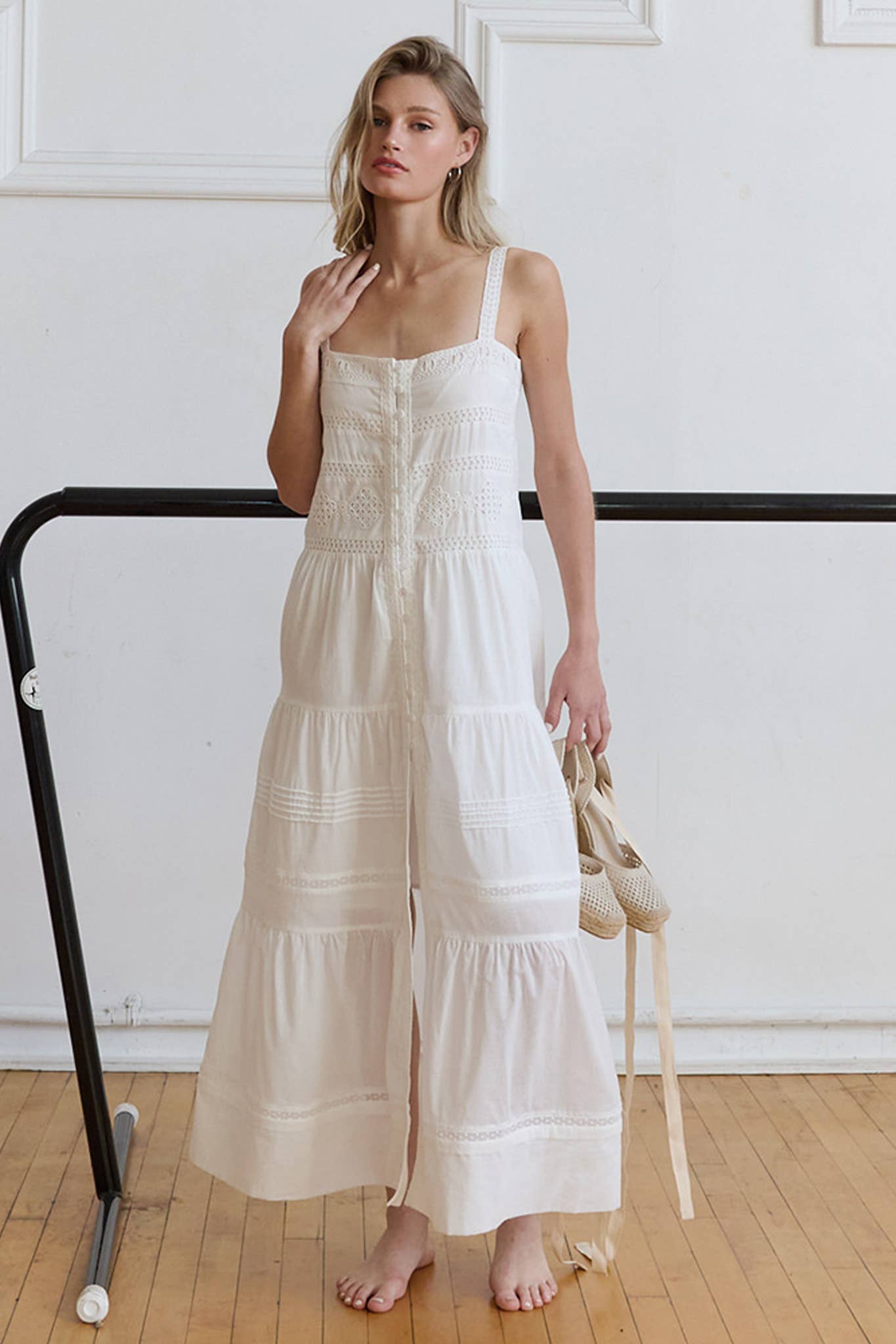 RAISONNEL - Romantic Tiered Woven Maxi with Lace Trim