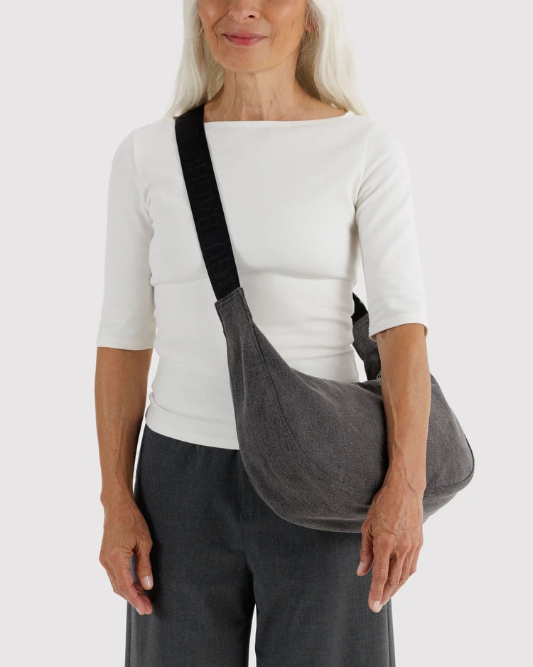 Baggu- Medium Denim Crescent Bag