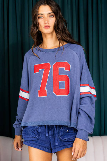 76 Graphic Retro Sporty Sweatshirt