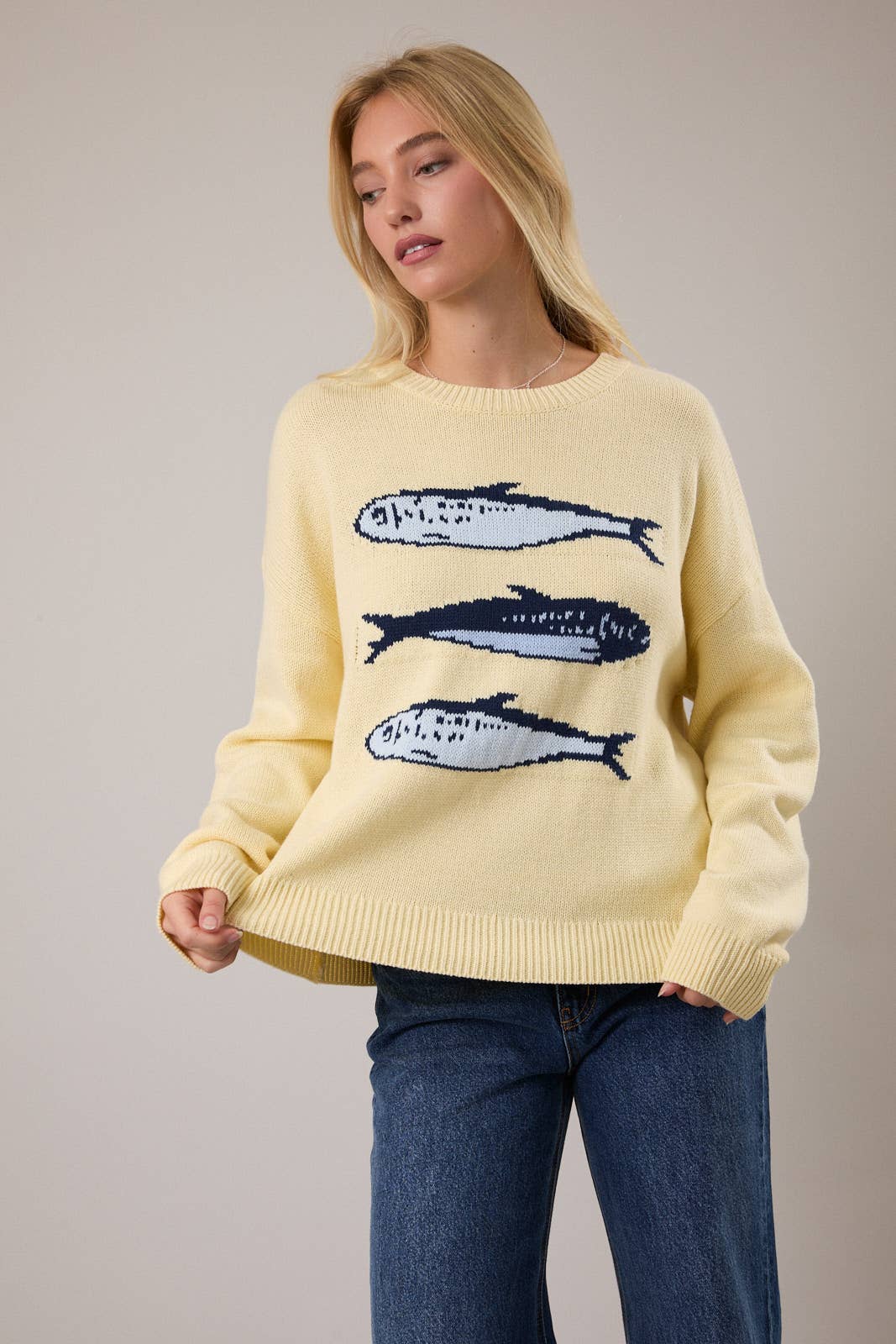 LE LIS - ROUND NECK 3 SARDINES SWEATER TOP