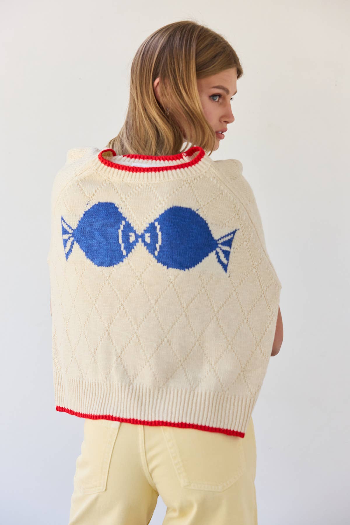 RAISONNEL - Kissing Fish Sweater
