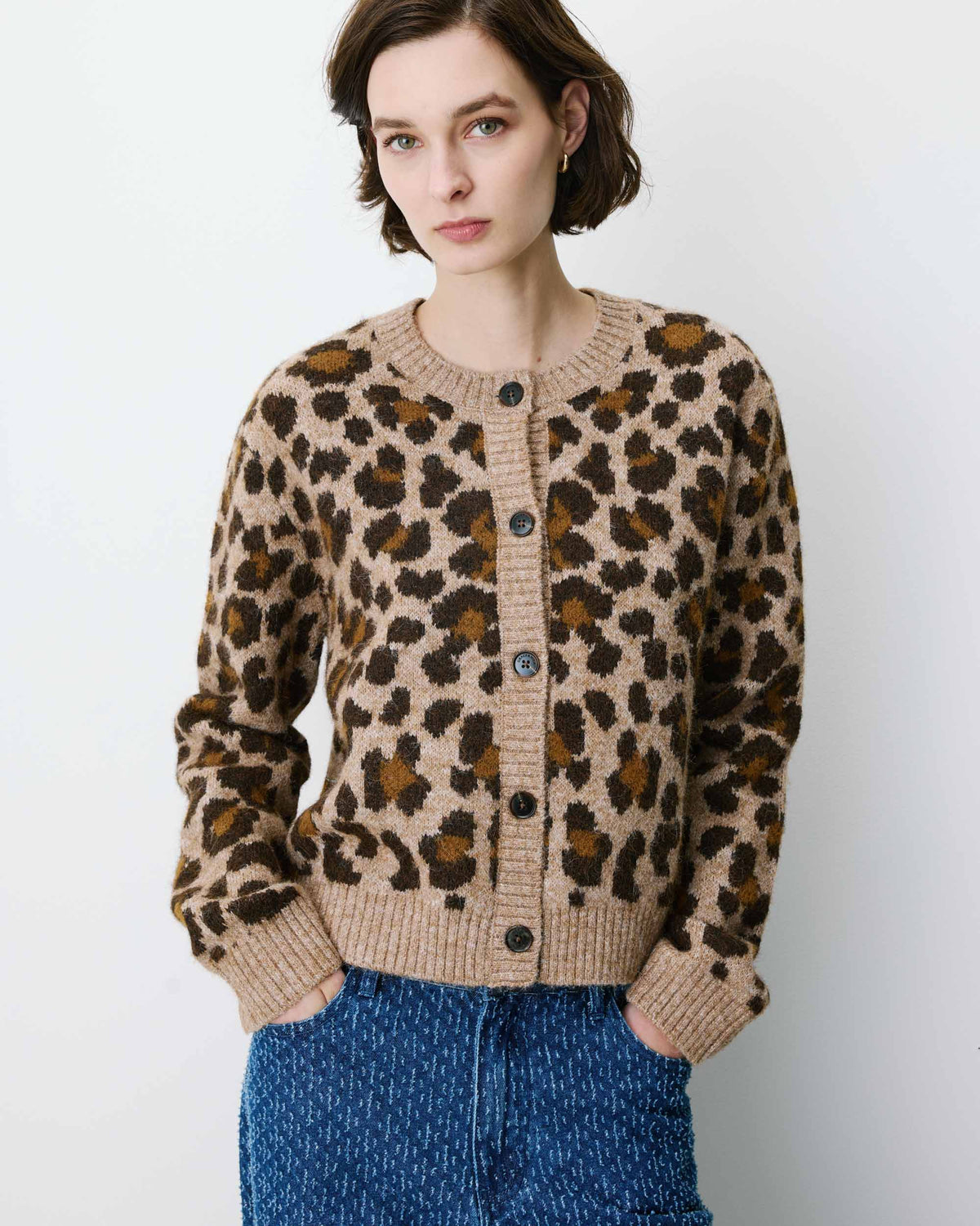 Grace & Mila Crew Neck Cardigan Leopard