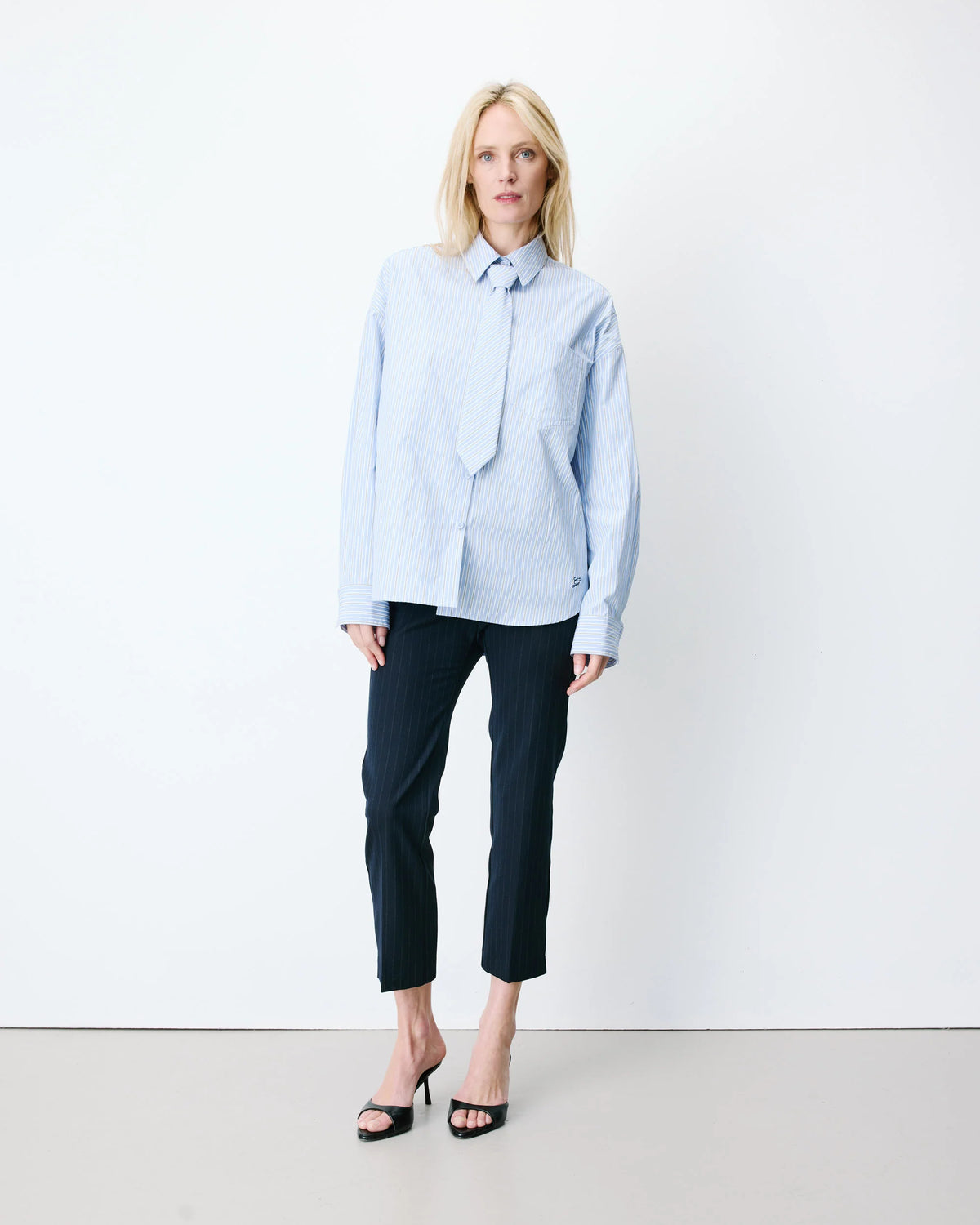 Grace & Mila Striped Shirt With Tie