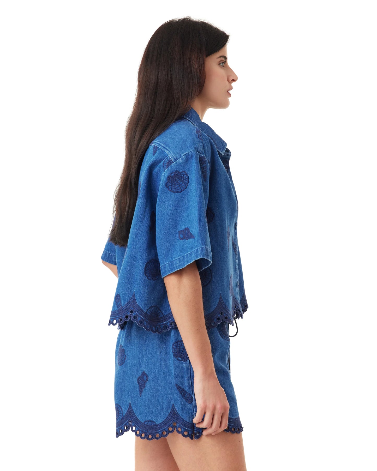 Habitual Seashell Crop Short Sleeve Shirt