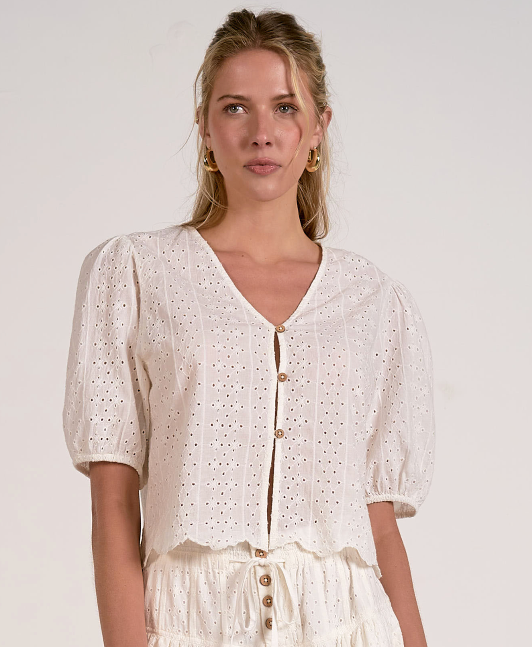 Elan- Short Sleeve Button Front Top
