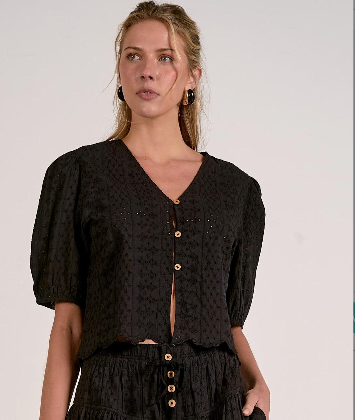 Elan- Short Sleeve Button Front Top