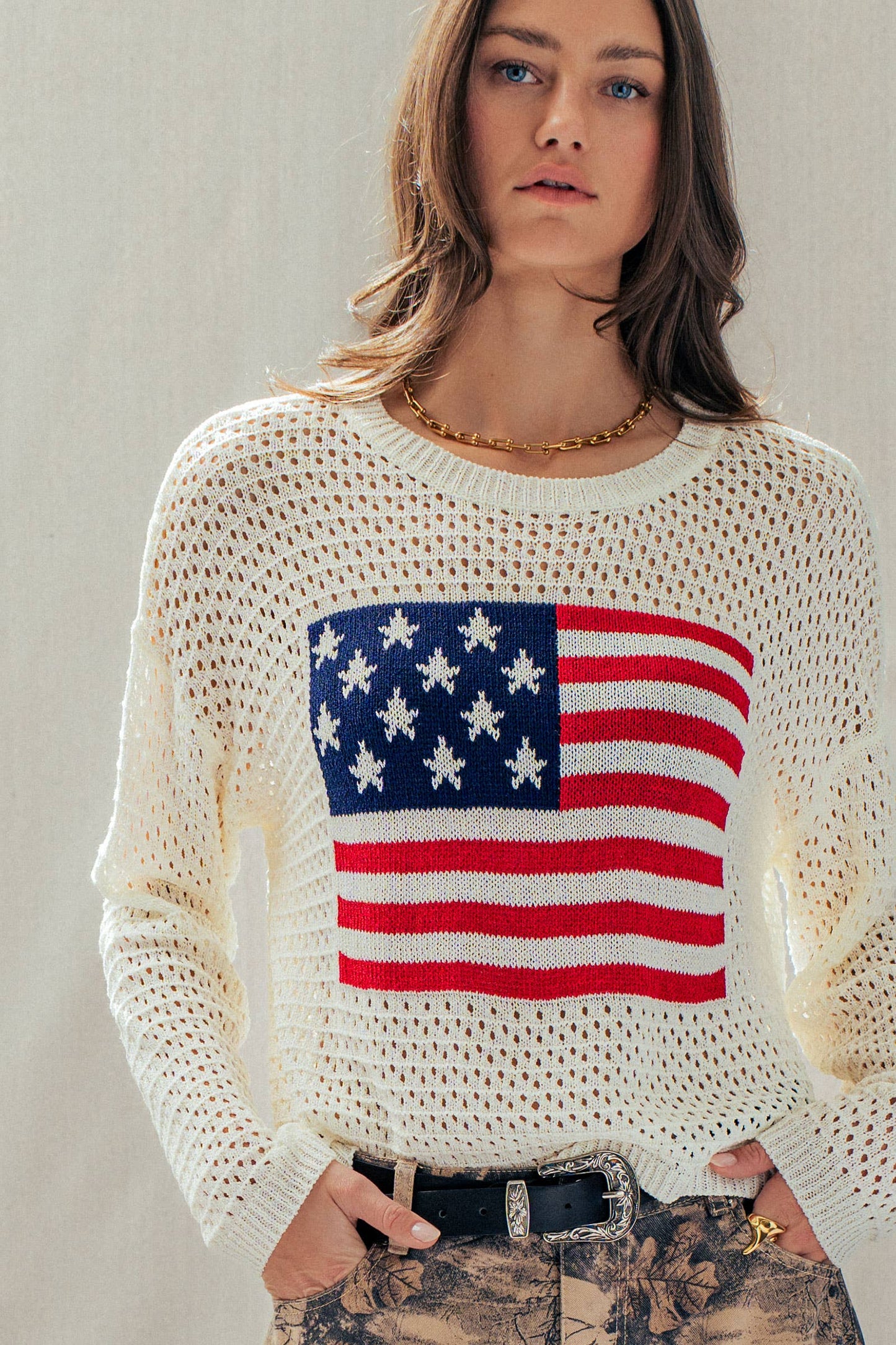 Urban Daizy - Patriotic American Flag Open Knit Sweater