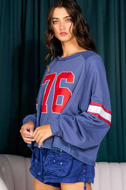 76 Graphic Retro Sporty Sweatshirt