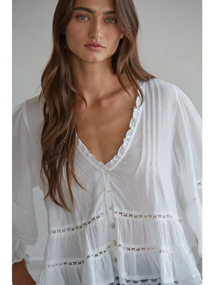By Together Woven Cotton V-Neck Quarter Sleeve Top
