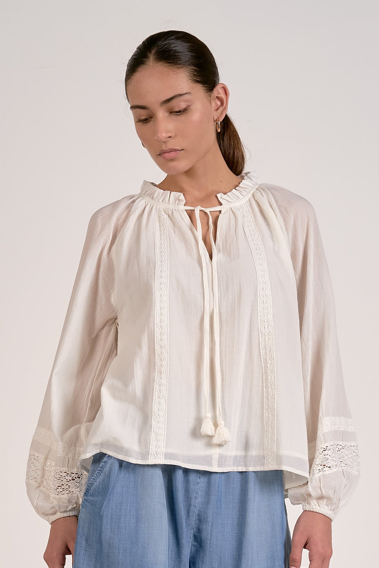 Elan - Long Sleeve V Neck Top